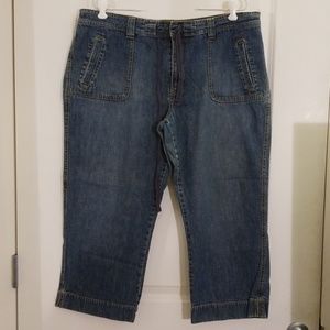 Old Navy Capri Jeans